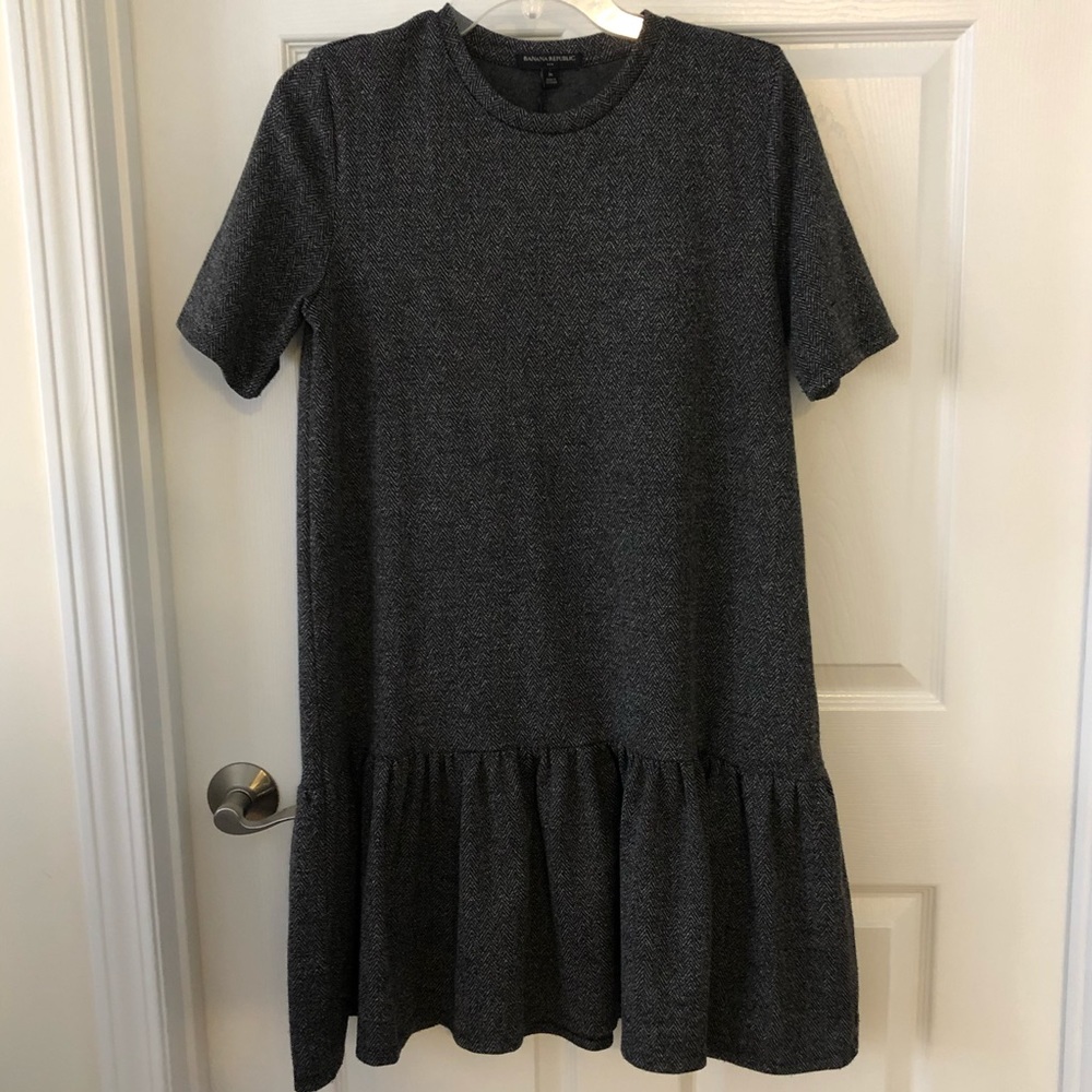 Banana Republic Charcoal Grey Pendulum Dress